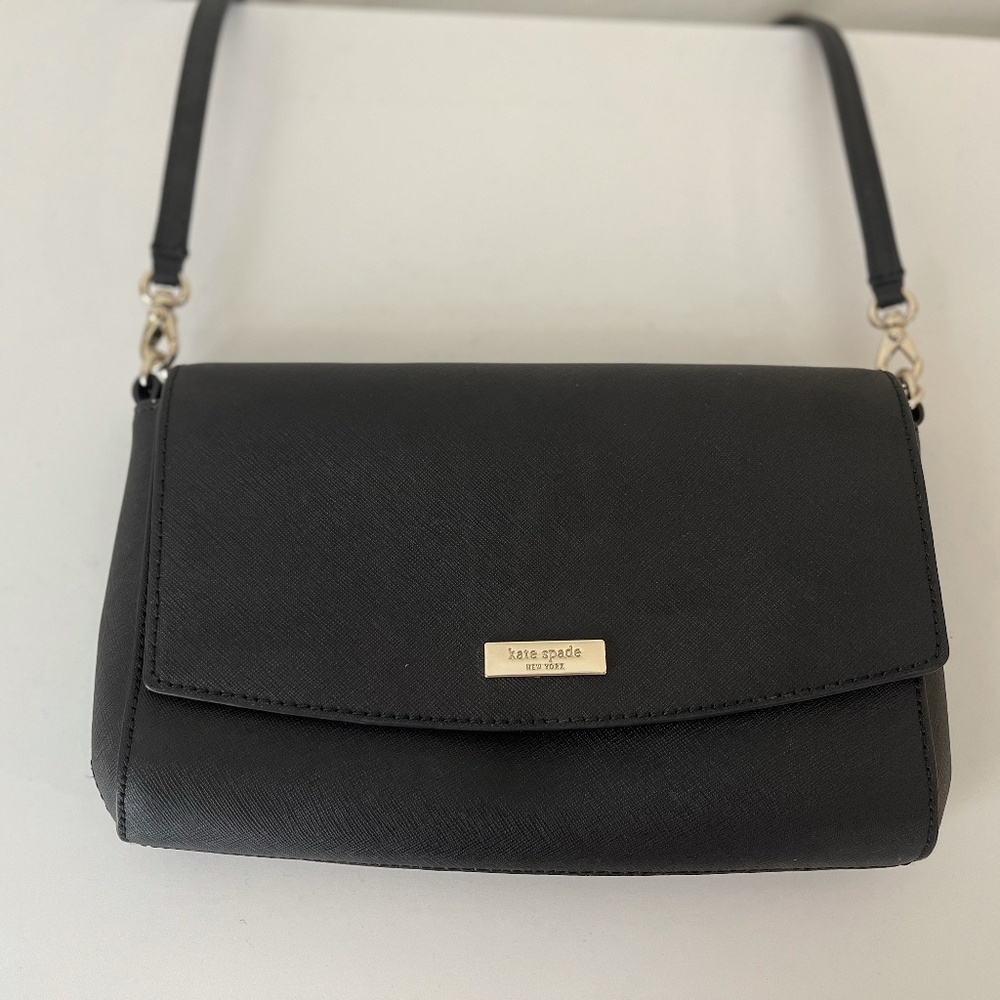 Kate Spade Leather Cross Body Bag with Gold Chain - Perfect Condition